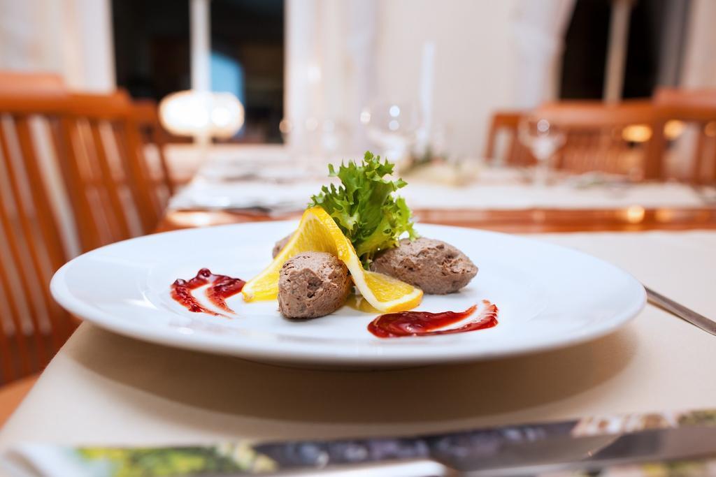 Hotel Epocha Janov nad Nisou Zewnętrze zdjęcie