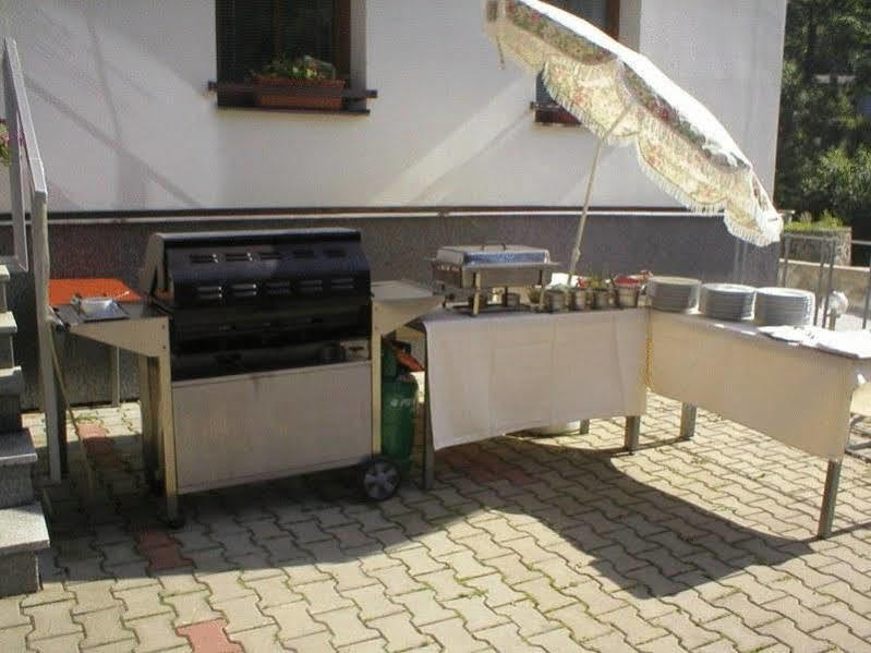Hotel Epocha Janov nad Nisou Zewnętrze zdjęcie